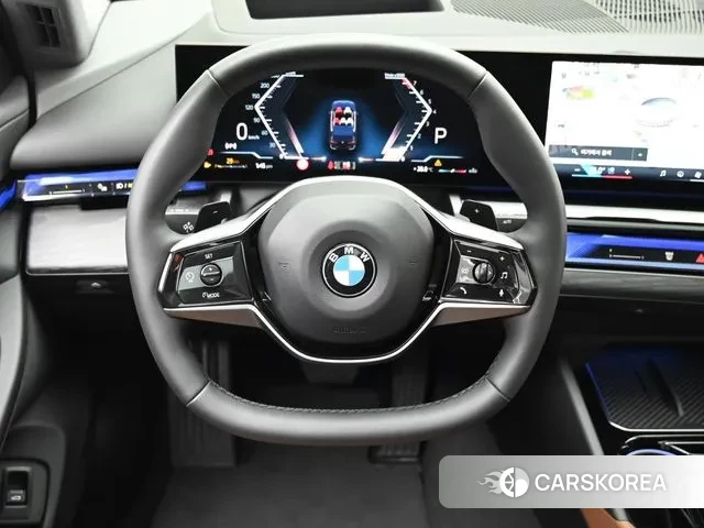 BMW 5 Series (G60) 2024 Черный из Кореи, фото 4