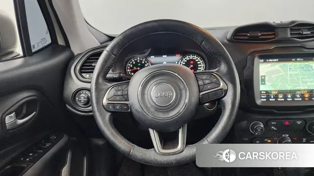 Jeep Renegade id 2902659 из Кореи 4