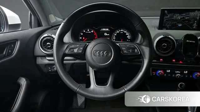 Audi New A3 2018 Белый из Кореи, фото 4