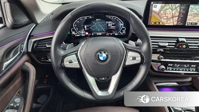 BMW 5 Series (G30) 2021 Черный из Кореи, фото 4