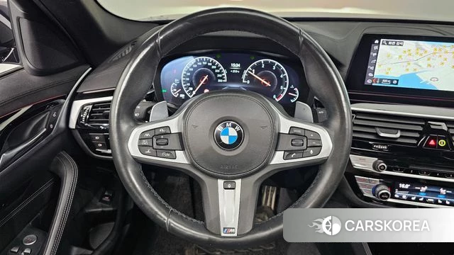 BMW 5 Series (G30) 2019 Синий из Кореи, фото 4