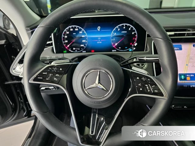 Mercedes-Benz E-Class W214 2025 Черный из Кореи, фото 4
