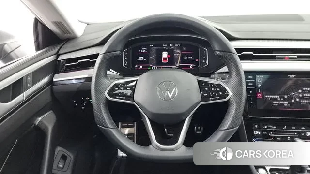 Volkswagen Arteon 2022 Белый из Кореи, фото 4