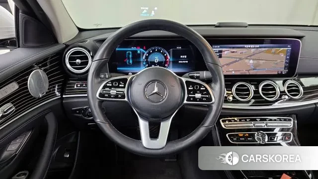 Mercedes-Benz E-Class W213 2019 Белый из Кореи, фото 4
