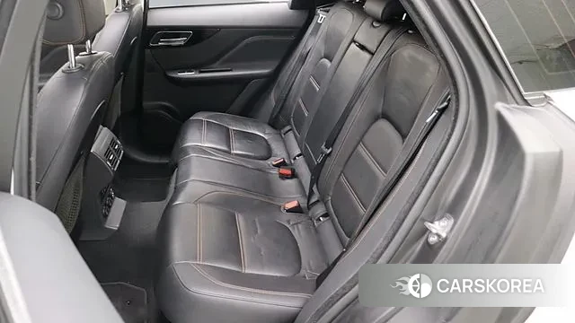 Jaguar F-PACE 2019 Белый из Кореи, фото 4