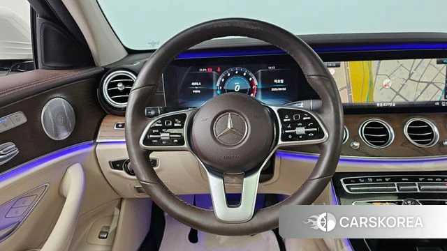 Mercedes-Benz E-Class W213 2019 Белый из Кореи, фото 4