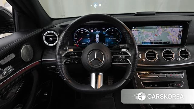 Mercedes-Benz E-Class W213 2022 Черный из Кореи, фото 4
