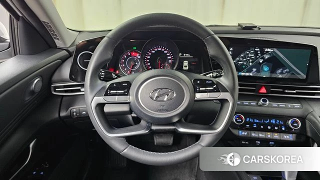 Hyundai Avante (CN7) 2022 Белый из Кореи, фото 4