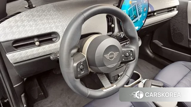 Mini Cooper S 4th Generation 2024 Черный из Кореи, фото 4