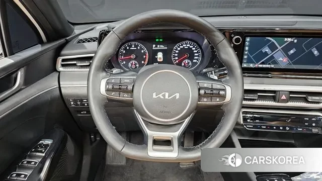 Kia K5 3rd generation 2022 Белый из Кореи, фото 4