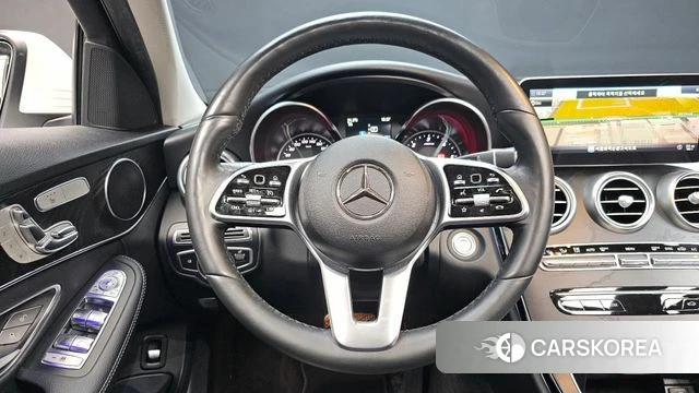 Mercedes-Benz C-Class W205 2018 Белый из Кореи, фото 4