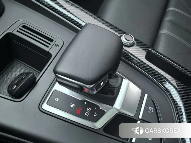 Audi A4L 2021 Белый из Китая, фото 4