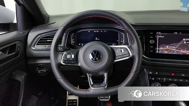 Volkswagen T-Roc 2021 Светло-серебряный цвет из Кореи, фото 4