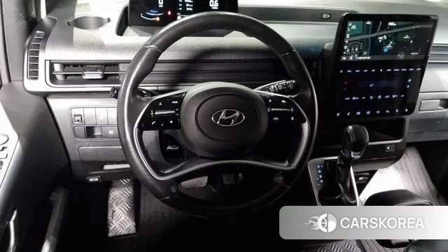 Hyundai Staria 2021 Серебряный из Кореи, фото 4