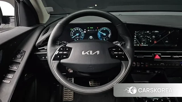 Kia Di Ol Nu Niro 2023 Белый из Кореи, фото 4