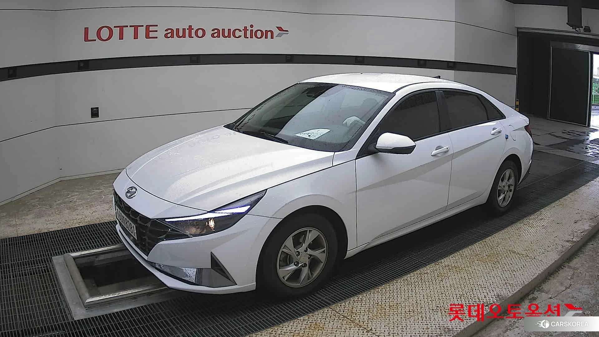 Hyundai Avante 2021 Polar White из Кореи, фото 4