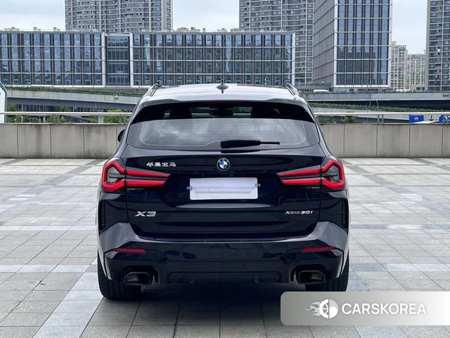 BMW X3 2021 Черный из Китая, фото 4