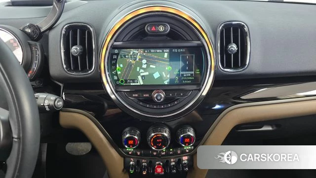 Mini Cooper Countryman 2018 Черный из Кореи, фото 4