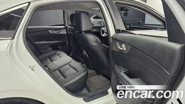 Kia Come New K3 2018 Белый из Кореи, фото 4
