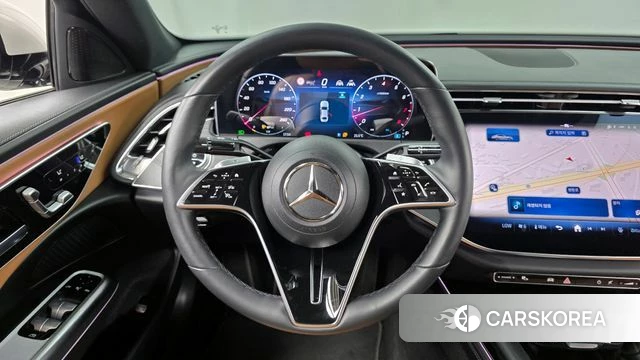 Mercedes-Benz E-Class W214 2024 Белый из Кореи, фото 4