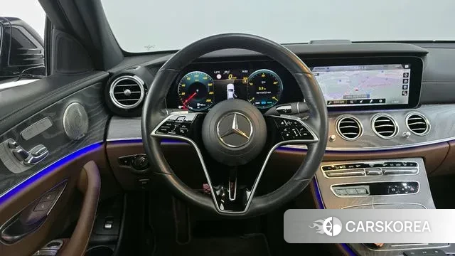 Mercedes-Benz E-Class W213 2022 Черный из Кореи, фото 4