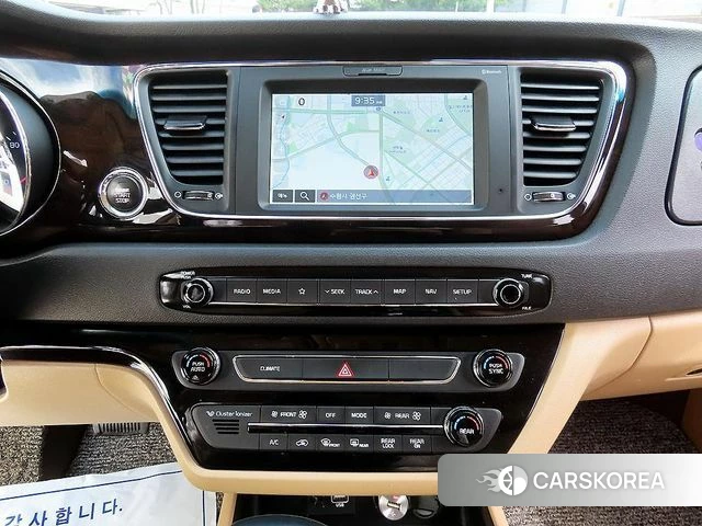 Kia The New Carnival 2019 Белый из Кореи, фото 4
