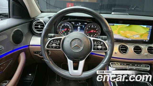 Mercedes-Benz E-Class W213 2019 Серебряный из Кореи, фото 4
