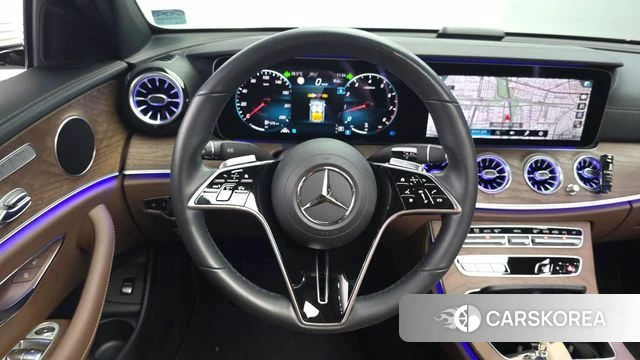 Mercedes-Benz E-Class W213 2023 Белый из Кореи, фото 4