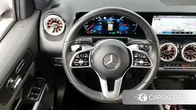 Mercedes-Benz EQB X243 2022 Белый из Кореи, фото 4