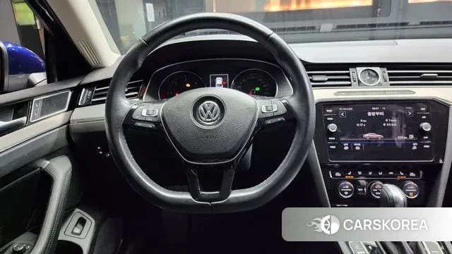 Volkswagen Passat GT (B8) 2018 Синий из Кореи, фото 4