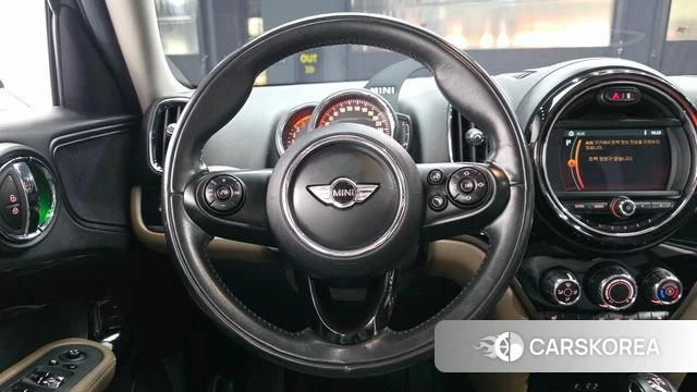 Mini Cooper D Countryman 2018 Темно-зеленый из Кореи, фото 4