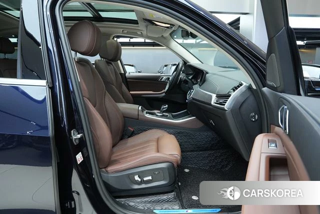 BMW X5 (imported) 2021 Черный из Китая, фото 4