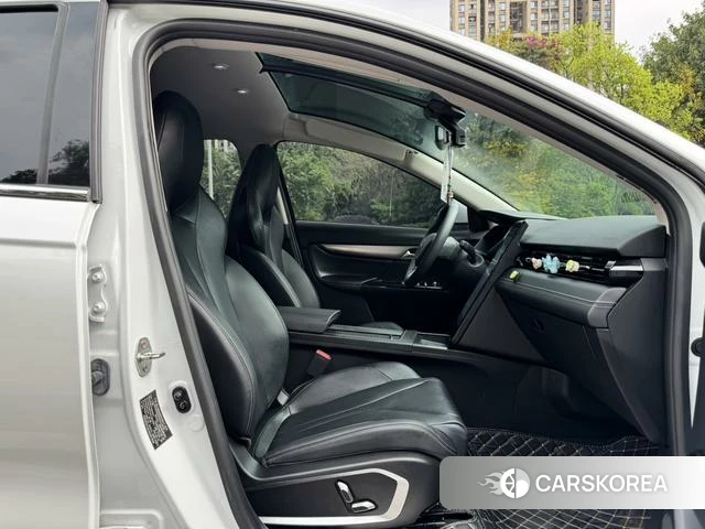 Xiaopeng Motors Xiaopeng G3 2023 Белый из Китая, фото 4