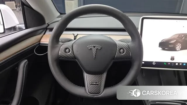 Tesla Model Y 2023 Белый из Кореи, фото 4