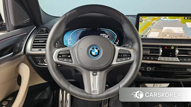 BMW iX3 2025 Белый из Кореи, фото 4
