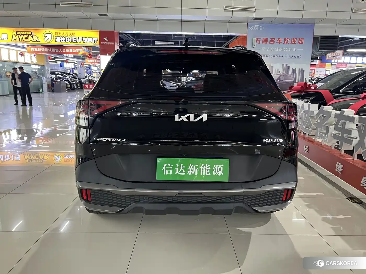 Kia Sportage 2023 Черный из Китая, фото 4