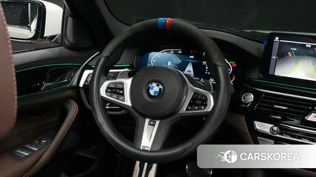 BMW 5 Series (G30) 2023 Белый из Кореи, фото 4