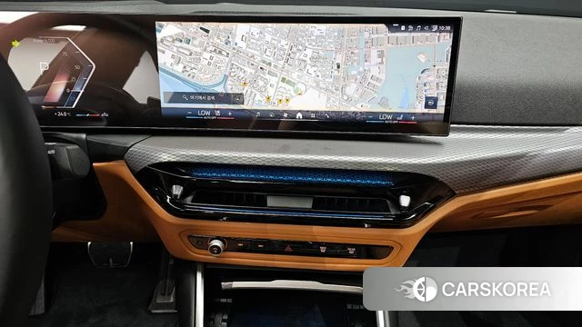 BMW 3 Series (G20) 2025 Белый из Кореи, фото 4