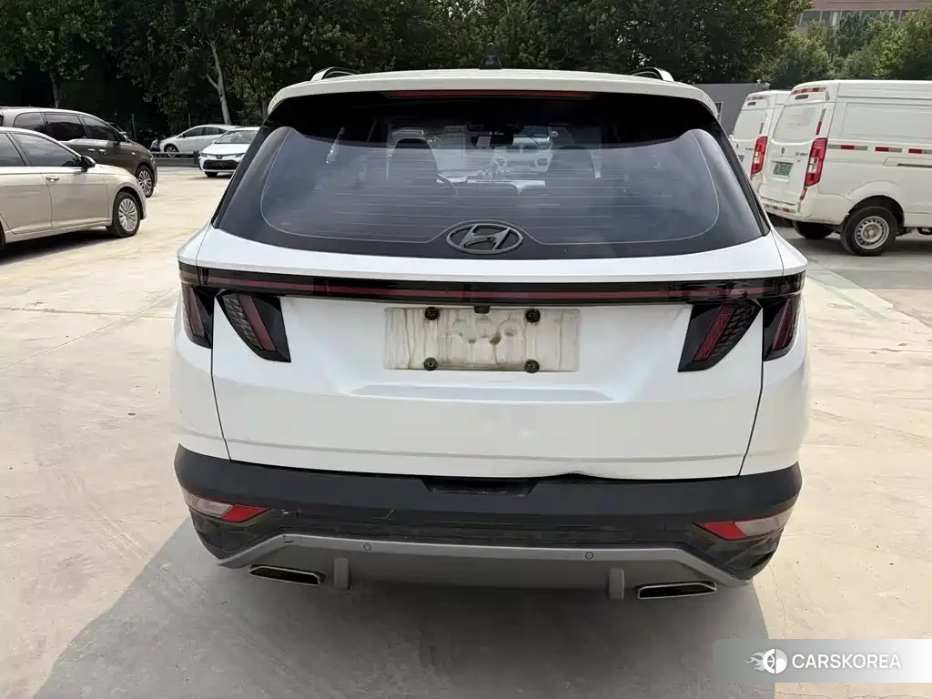 Hyundai Tucson 2022 Белый из Китая, фото 4