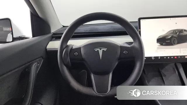 Tesla Model Y 2022 Белый из Кореи, фото 4