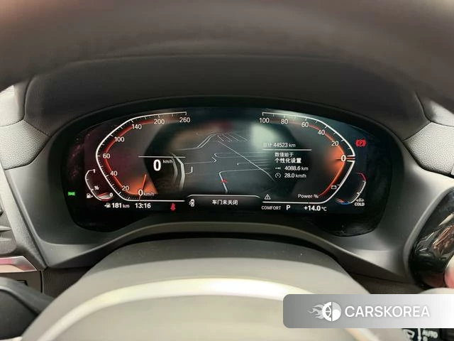 BMW X3 2023 Белый из Китая, фото 4