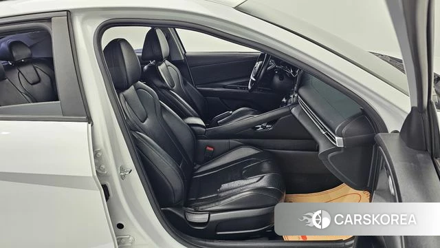 Hyundai Avante (CN7) 2021 Белый из Кореи, фото 4