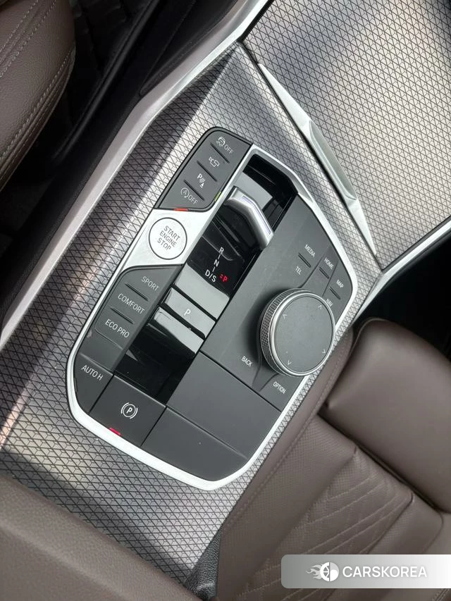 BMW 3 series 2023 Белый из Китая, фото 4