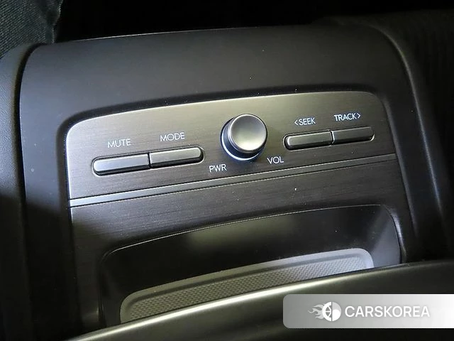 Hyundai Grandeur Hybrid (GN7) 2023 Белый из Кореи, фото 4