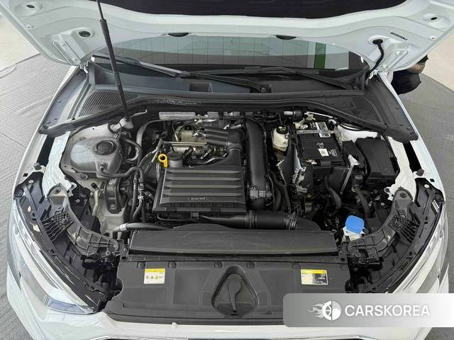 Audi A3 2023 Белый из Китая, фото 4