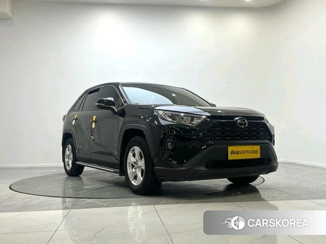 Toyota RAV4 Rongfang 2024 Черный из Китая, фото 4