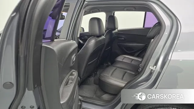 Chevrolet (GM Daewoo) The New Trax 2018 Серебристо-серый из Кореи, фото 4