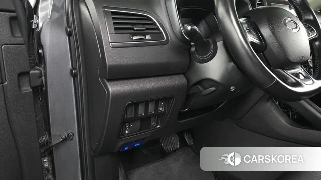 Renault Korea (Samsung) The New QM6 2021 Серый из Кореи, фото 4