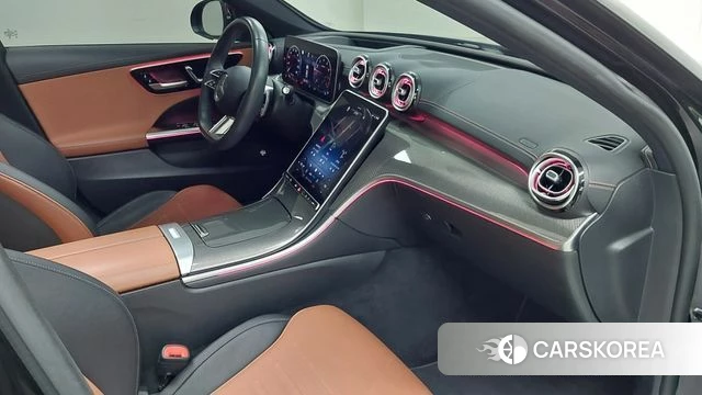 Mercedes-Benz C-Class W206 2023 Черный из Кореи, фото 4