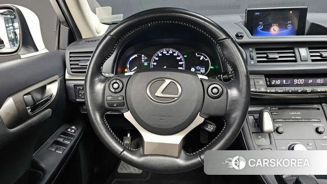 Lexus CT200h 2018 Белый из Кореи, фото 4
